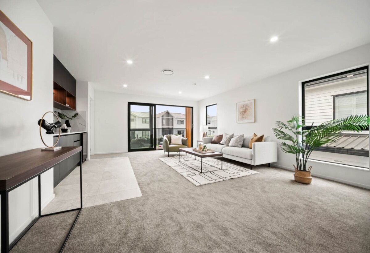 Brandnew 5 beds 4.5 baths house on 400m2 section, with 1 bed granny ground floor, 0.7km to Scott Point Primary School, 1.1 km to Hobsonville Point Secondary School, 6 Pukeko Road, Hobsonville, Auckland