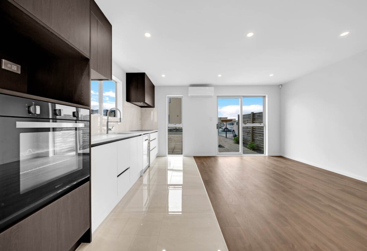 2 beds + study room 1.5 baths home with 2 car parks, 0.1 km to Ngakoroa School, 3.2 km to Rosehill College, 34 Auranga Drive, Karaka, Auckland