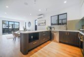 Brandnew 5 beds home with car park on 172m2 section, 2 ensuites, Costco is coming, New shopping mall is coming as well as new train station, 149 Bremner Road, Karaka, Auckland