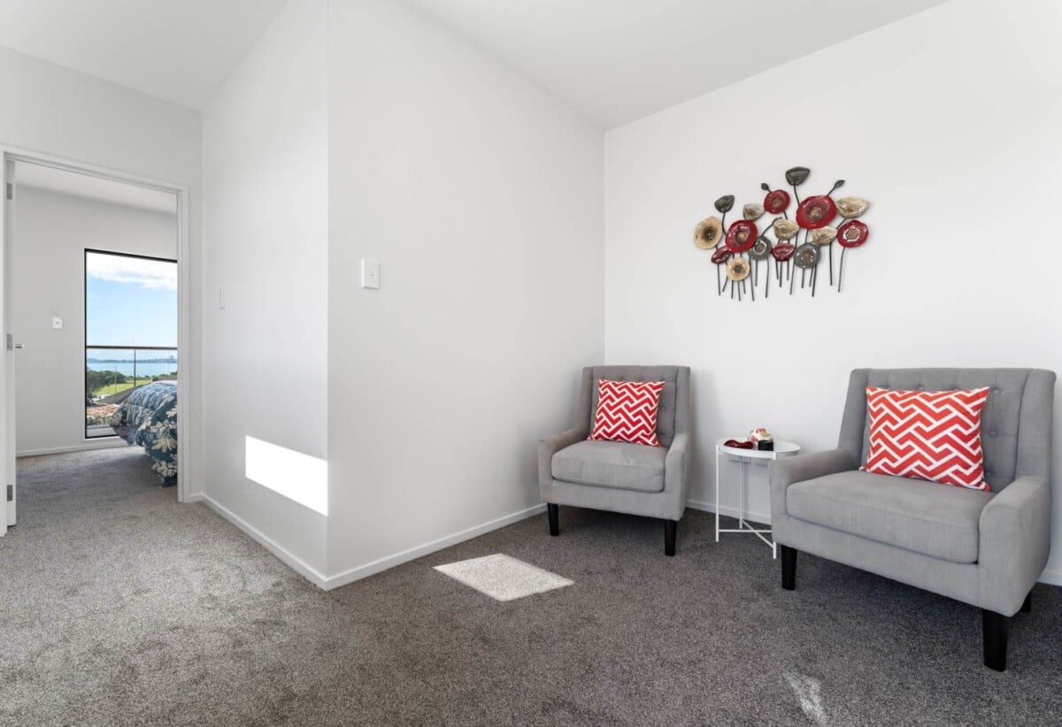 Brandnew 4 beds 4 baths home with garage, 1 bed 1 bath ground floor, 0.1 km to Rutherford School, 0.3 km to Rutherford College, 1.5 km to Te Atatu Intermediate, 4/4 Toru Street, Te Atatu Peninsula, Auckland