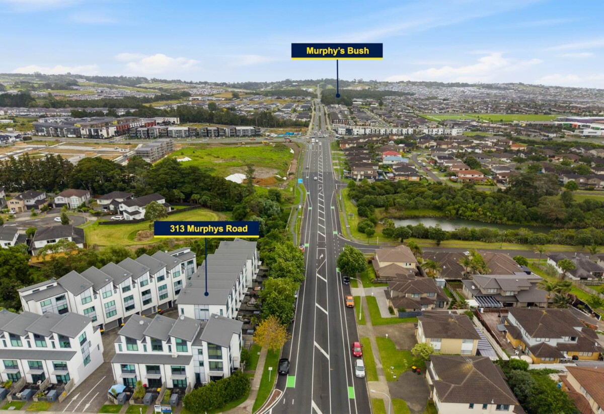 Freehold 4 beds 2 baths home with garage, 0.6 km to Mission Heights Primary School, 0.5 km to Mission Heights Junior College, 0.8 km to Ormiston Senior College, 313 Murphys Road, Flat Bush, Auckland