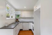 Brick 3 beds 1 bath home with car park, 0.8 km to Cornwall Park District School, 1.1 km to Remuera Intermediate, 1.2 km to One Tree Hill College, 1/214 Campbell Road, Greenlane, Auckland