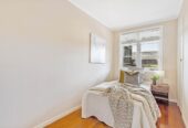 Brick 3 beds 1 bath home with car park, 0.8 km to Cornwall Park District School, 1.1 km to Remuera Intermediate, 1.2 km to One Tree Hill College, 1/214 Campbell Road, Greenlane, Auckland