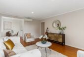 Brick 3 beds 1 bath home with car park, 0.8 km to Cornwall Park District School, 1.1 km to Remuera Intermediate, 1.2 km to One Tree Hill College, 1/214 Campbell Road, Greenlane, Auckland