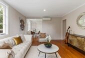 Brick 3 beds 1 bath home with car park, 0.8 km to Cornwall Park District School, 1.1 km to Remuera Intermediate, 1.2 km to One Tree Hill College, 1/214 Campbell Road, Greenlane, Auckland