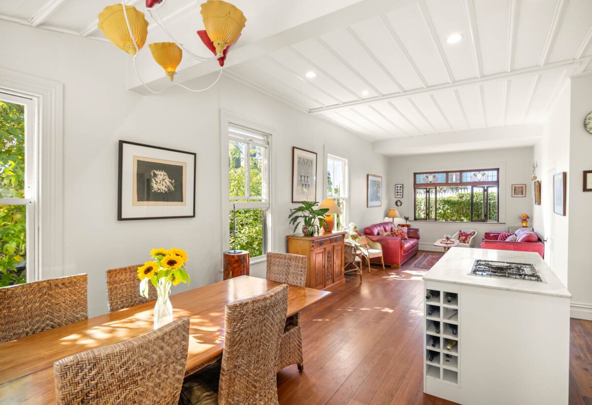 Once in 25 years, Double Grammar School zone, 5 beds 2 baths house on 446m2 section, 0.9 km to Newmarket School, 1.2 km to Epsom Girls’ Grammar School, 1.3 km to Auckland Grammar, 104 Bassett Road, Remuera, Auckland