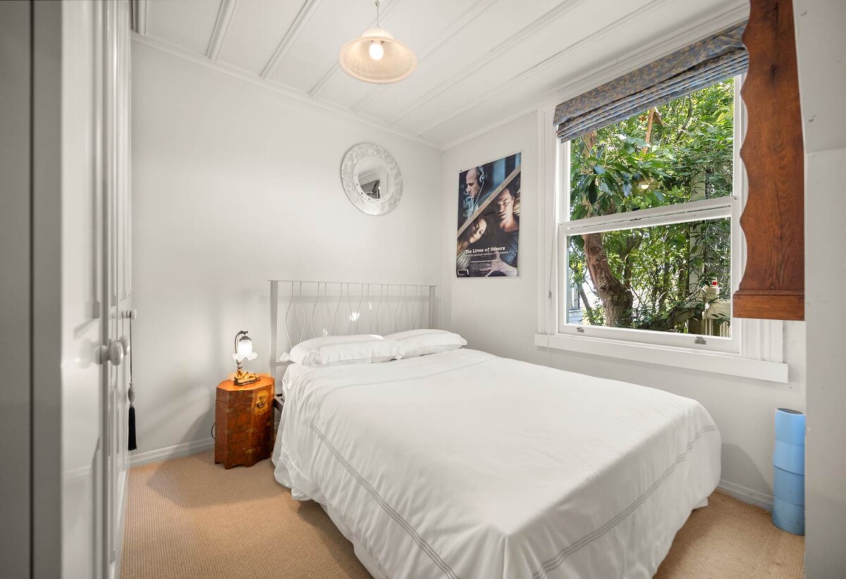 Once in 25 years, Double Grammar School zone, 5 beds 2 baths house on 446m2 section, 0.9 km to Newmarket School, 1.2 km to Epsom Girls’ Grammar School, 1.3 km to Auckland Grammar, 104 Bassett Road, Remuera, Auckland