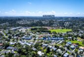 Newly Renovated 4 beds 3 baths house on 809m2 section, Mixed Housing Urban Zone, walks to Glenfield Mall, 0.9 km to Windy Ridge School, 1.3 km to Glenfield Intermediate School, 36 Peach Road, Glenfield, Auckland