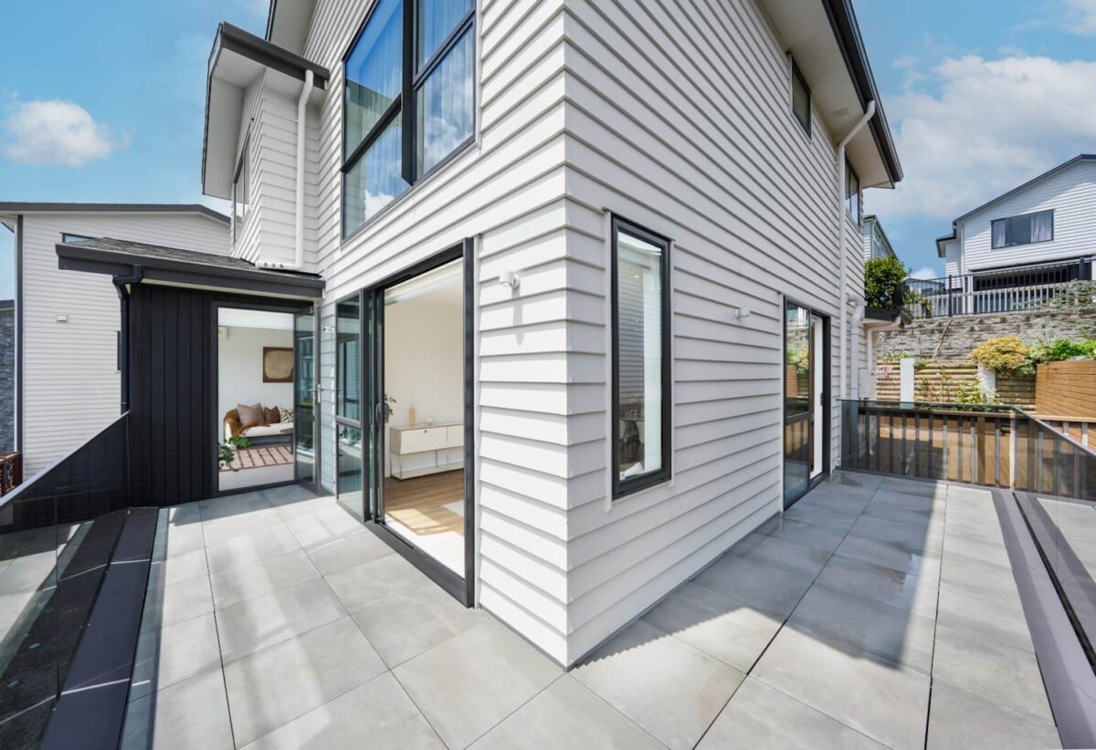 5 beds 4 baths house on 336m² section, walks to Long Bay Village and beach, 0.5 km to Long Bay College, 0.6 km to Long Bay School, 16 Windlass Street, Long Bay, Auckland