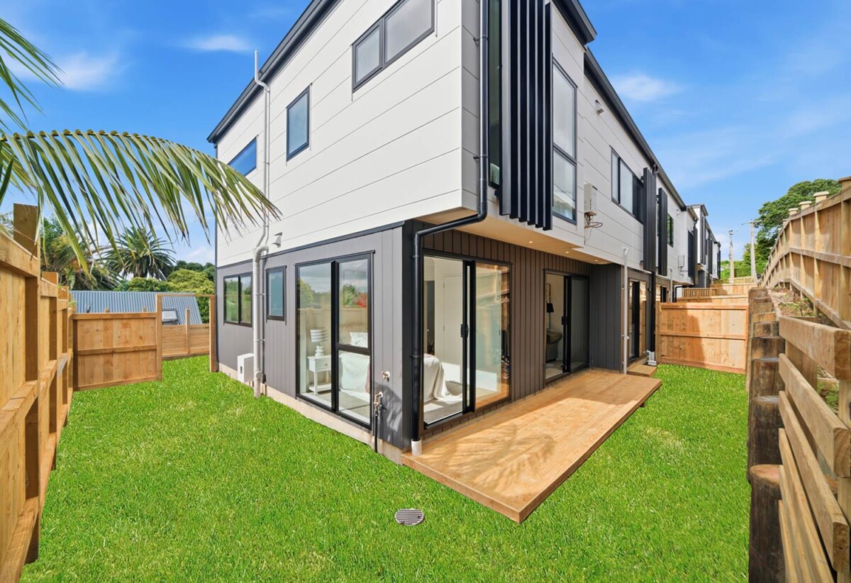 10-year Master Builder warranty for peace of mind, Brandnew 3 beds + study 2.5 baths home with garage, 1 km to Torbay School, 1.1 km to Long Bay College, 5A,B,C,D Orne Street, Torbay, Auckland