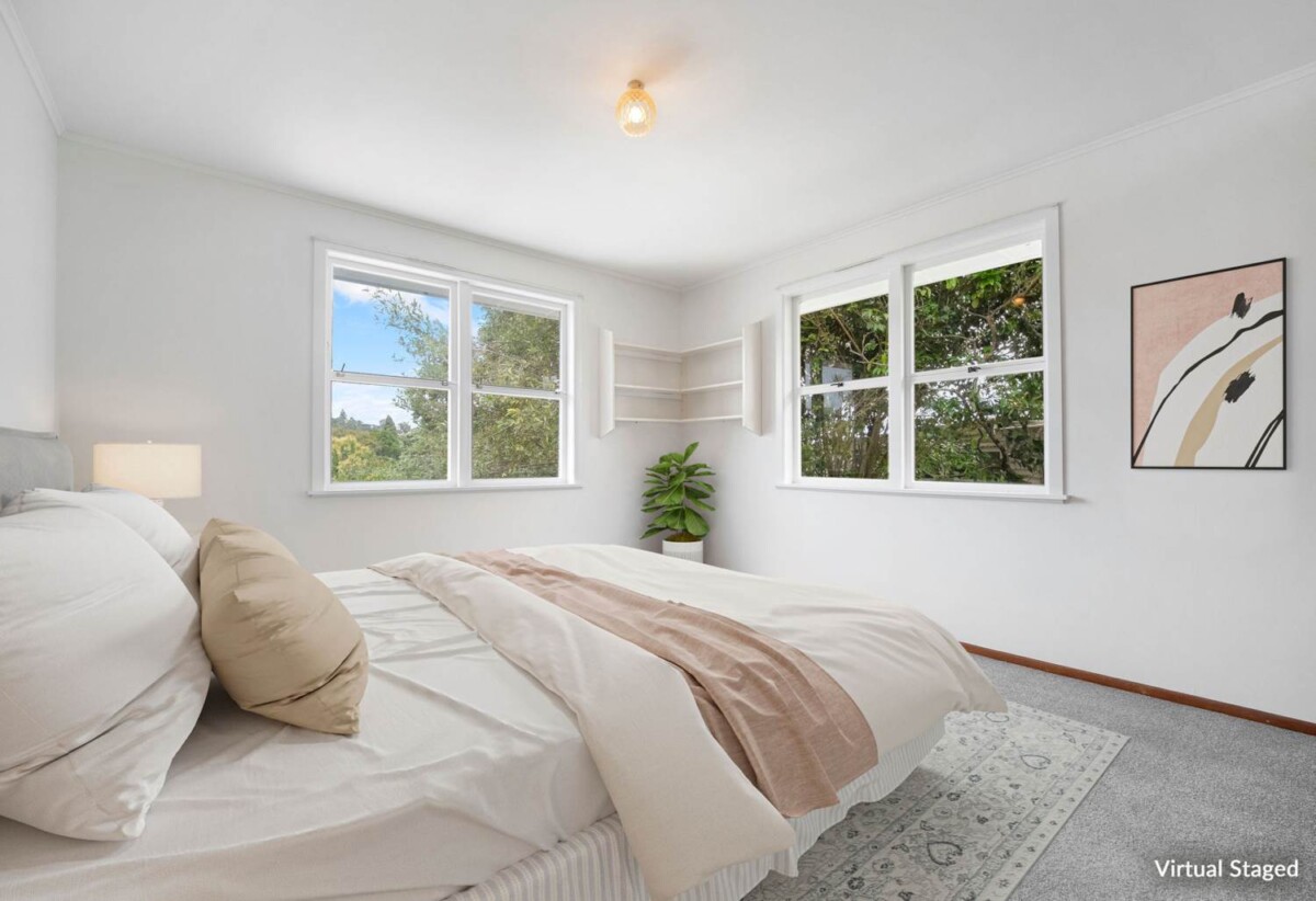 Newly Renovated 4 beds 3 baths house on 809m2 section, Mixed Housing Urban Zone, walks to Glenfield Mall, 0.9 km to Windy Ridge School, 1.3 km to Glenfield Intermediate School, 36 Peach Road, Glenfield, Auckland
