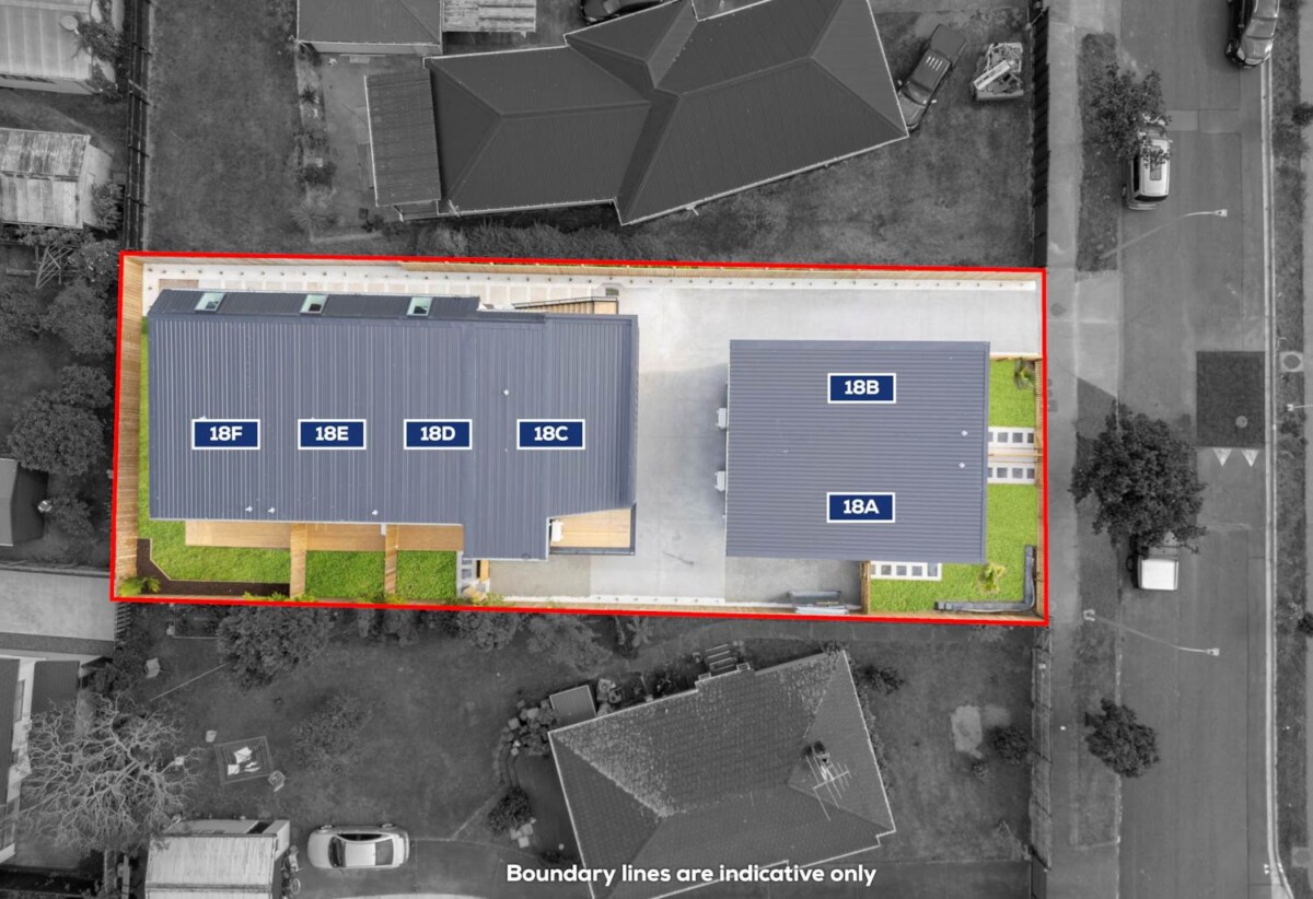 2 beds 2 baths home with car park on 136m² section, walks to to the scenic Point England beachfront, 0.5 km to Ruapotaka School, 1.3 km to Tamaki College, 18F Pirangi Street, Pt England, Auckland