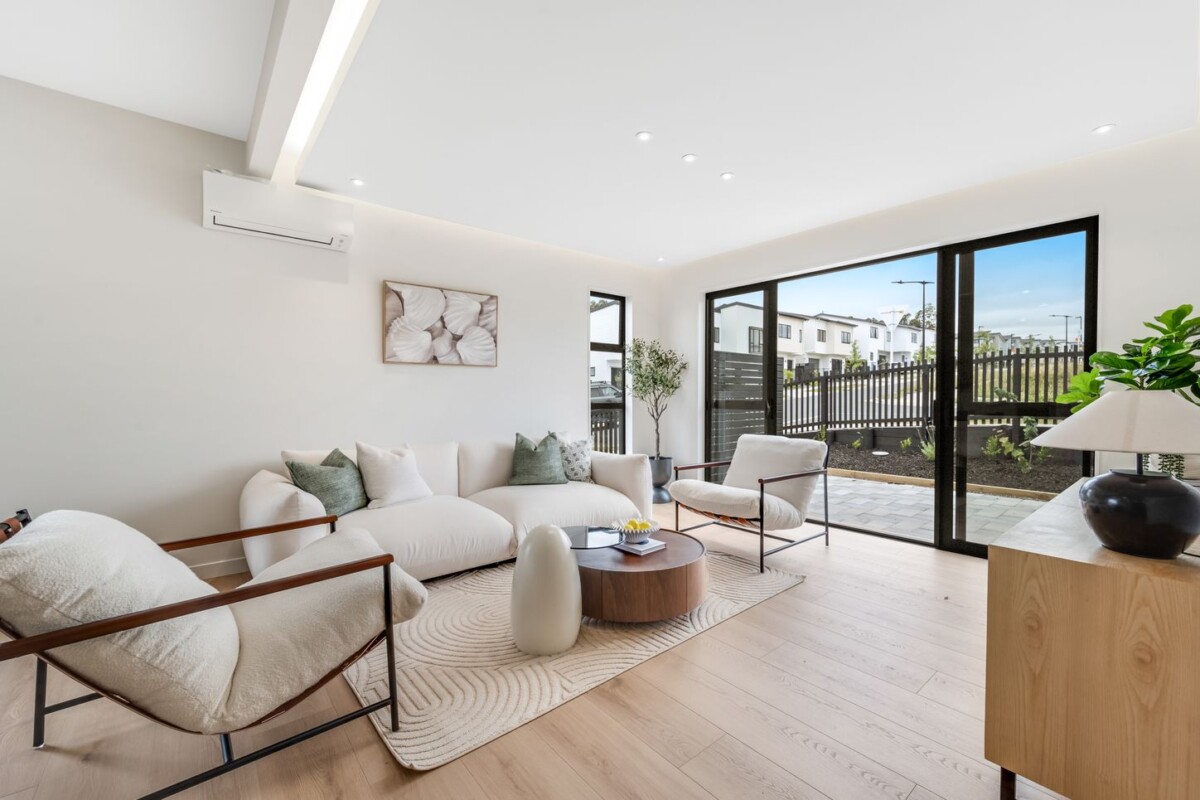 10-Year Halo Building Warranty, 193m2 brandnew standalone 4 beds 3.5 baths houseon 216 m2 section, with 2 ensuites and garage, near Westgate Mall, 24 Toetoe Street, Westgate, , Auckland