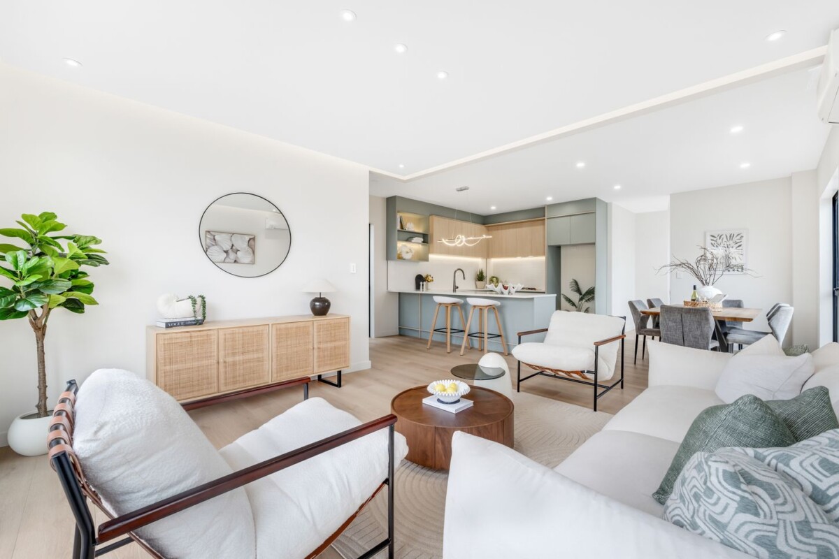 10-Year Halo Building Warranty, 193m2 brandnew standalone 4 beds 3.5 baths houseon 216 m2 section, with 2 ensuites and garage, near Westgate Mall, 24 Toetoe Street, Westgate, , Auckland