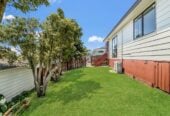 Move-in ready, 3 beds house with standalone garage, 2/21 Silver Creek Road, Weymouth, Auckland