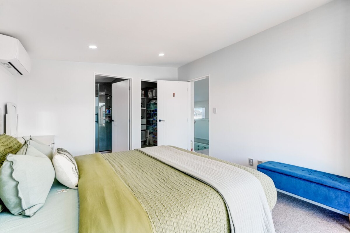 217m2 4 bed 4.5 baths house on 322m2 section, 4 ensuites, Scott Point Primary & Hobsonville Point Secondary school zone, nearby Observation Green Park and Playground, 5 Kearns Drive, Hobsonville, Auckland