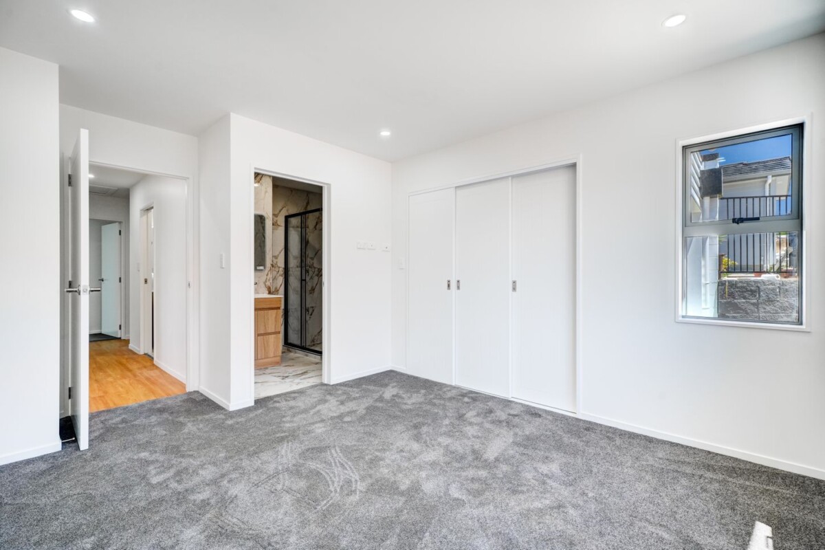 Brandnew standalone 3 beds 2.5 baths house with garage on 254m2 section, minutes from Sunnyvale Train Station, local schools, parks, and shopping centres, 74B Awaroa Road, Sunnyvale, Auckland