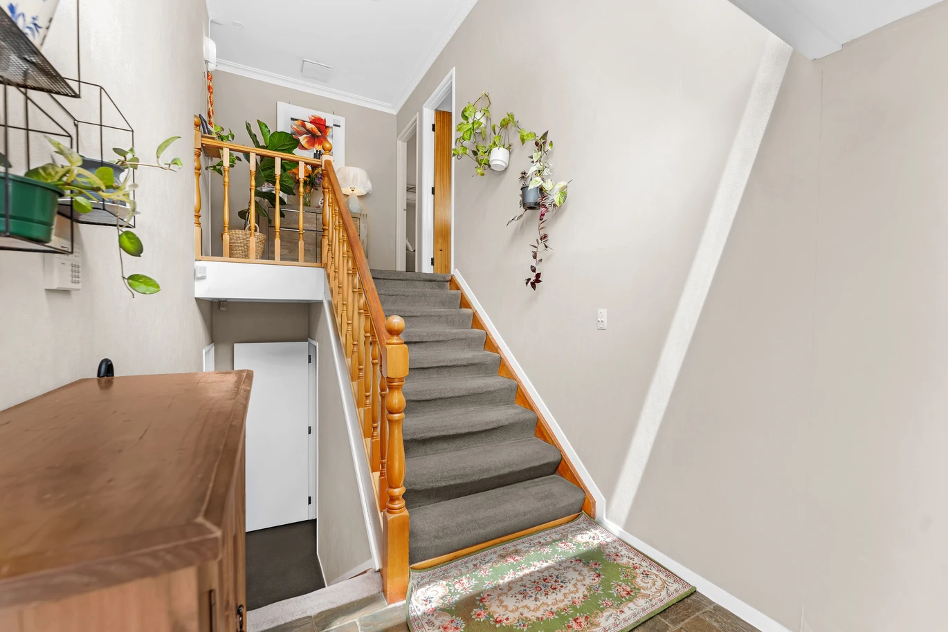 Brick and tile 3 beds 3 baths home, Plus – a self-contained area with its own entrance, featuring a sitting room, study, bathroom, Rumpus, 1/59 Glenmore Road, Sunnyhills, Auckland