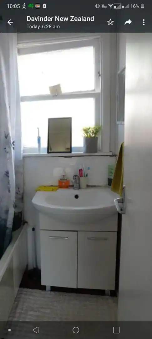 For rent, 2 beds 1 bath home with Garage & Carport, available from 8th February, 4/37 Buckingham Crescent, Papatoetoe, Auckland
