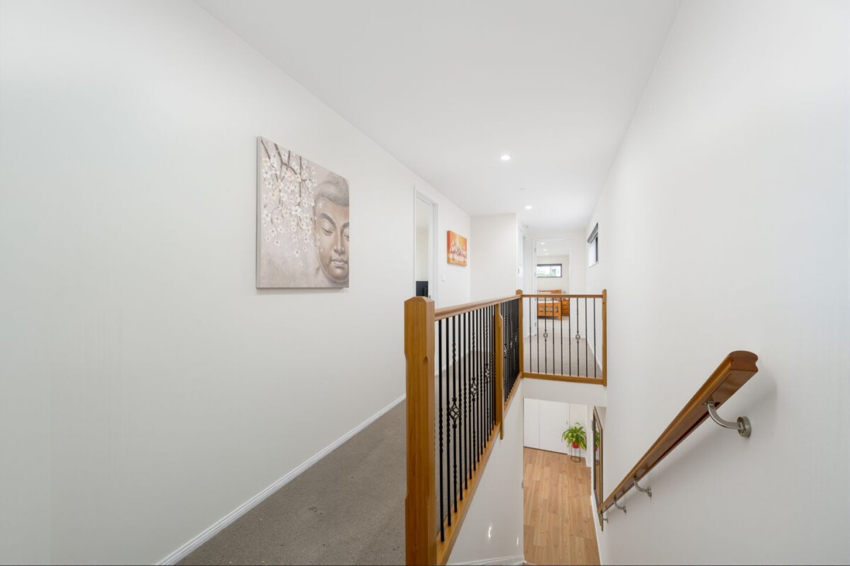 206m2 4 beds 3.5 baths house on 372m2 section, close to schools, shops, 22A Rathgar Road, Henderson, Auckland