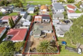 5 beds 2 baths houses on 812m2 section, 3 beds front house + 2 beds minor dwelling at the rear (requiring completion), Pending RC, BC, EPA, 19 Larnoch Road, Henderson, Auckland