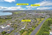 Brick and tile 3 beds house on 874m2 section, Insulated in ceiling and floor, Convenient access to Pakuranga Plaza, schools, and parks, 50 Latham Avenue, Pakuranga, Auckland