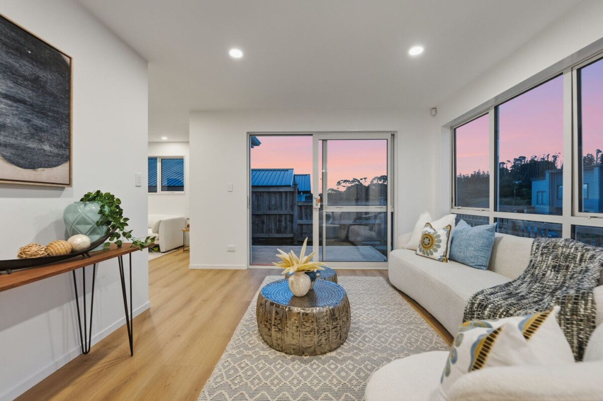 10-Year Master Build Guarantee, 159m2 brandnew standalone 4 beds 2.5 baths house with garage, move-in ready, 6A Kaimai Avenue, Massey, Auckland