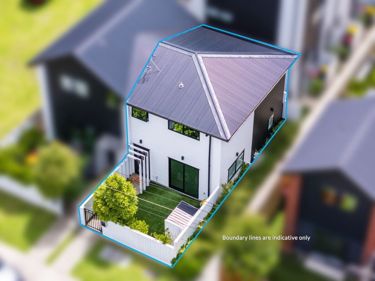 Built by Williams Corporation, 2 beds 1 bath home with a fenced yard on 112m2 section, 1/21 Karamu Street, Te Atatu Peninsula, Auckland