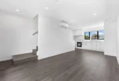 Freehold 2 beds 1.5 baths home with garage, just a short stroll from Pakuranga Plaza, 6/45 Dale Crescent, Pakuranga, Auckland