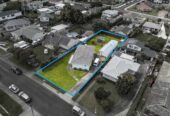 3 beds house on 825m2 near-flat, rectangular section, Zoned Residential-Mixed Housing Urban Zone, approx.4 minutes to the Northwestern Motorway, 6 minutes to WestCity, 13 minutes to Westgate, 39 Coniston Avenue, Te Atatu South, Auckland