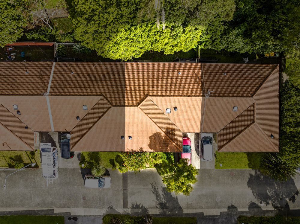 Brick and tile 2 beds 1 bath home with garage, Vacant possession available from 1 August 2027, Government-guaranteed rent of $30,680 per annum, 23/379 Swanson Road, Ranui, Auckland