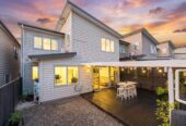 181m2 4 beds house on 209m2 section, walks to the train station and primary school and close to Henderson shops, 41 Sunshine Boulevard, Sunnyvale, Auckland
