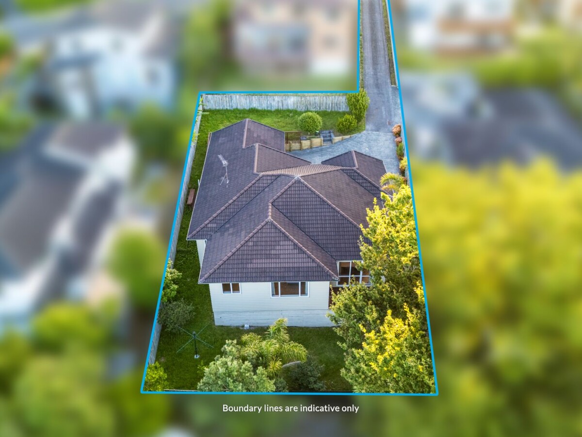 Australian-based Owner Instructs Sale, 211m2 4 beds 2 baths house on 620m2 section, close to schools, parks, transport links, and essential amenities, 119 Babich Road North, Ranui, Auckland