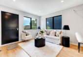 Mt Roskill Grammar school zone, Freehold standalone 3 beds 2.5 baths home with garage, close to schools, shops, park, motorway access, 82 Gifford Avenue, Mount Roskill, Auckland