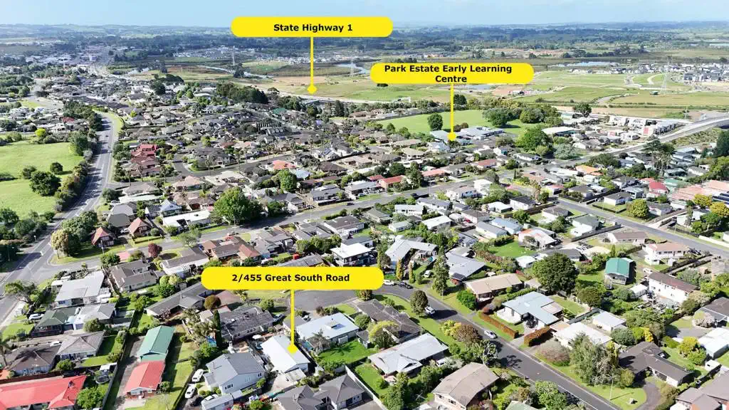 Owner Ready to Welcome the Next Chapter renovated 4 beds house, 0.5 km to Rosehill Intermediate, 0.7 km to Rosehill College, 1.3 km to Mangapikopiko School, 2/455 Great South Road, Opaheke, Auckland
