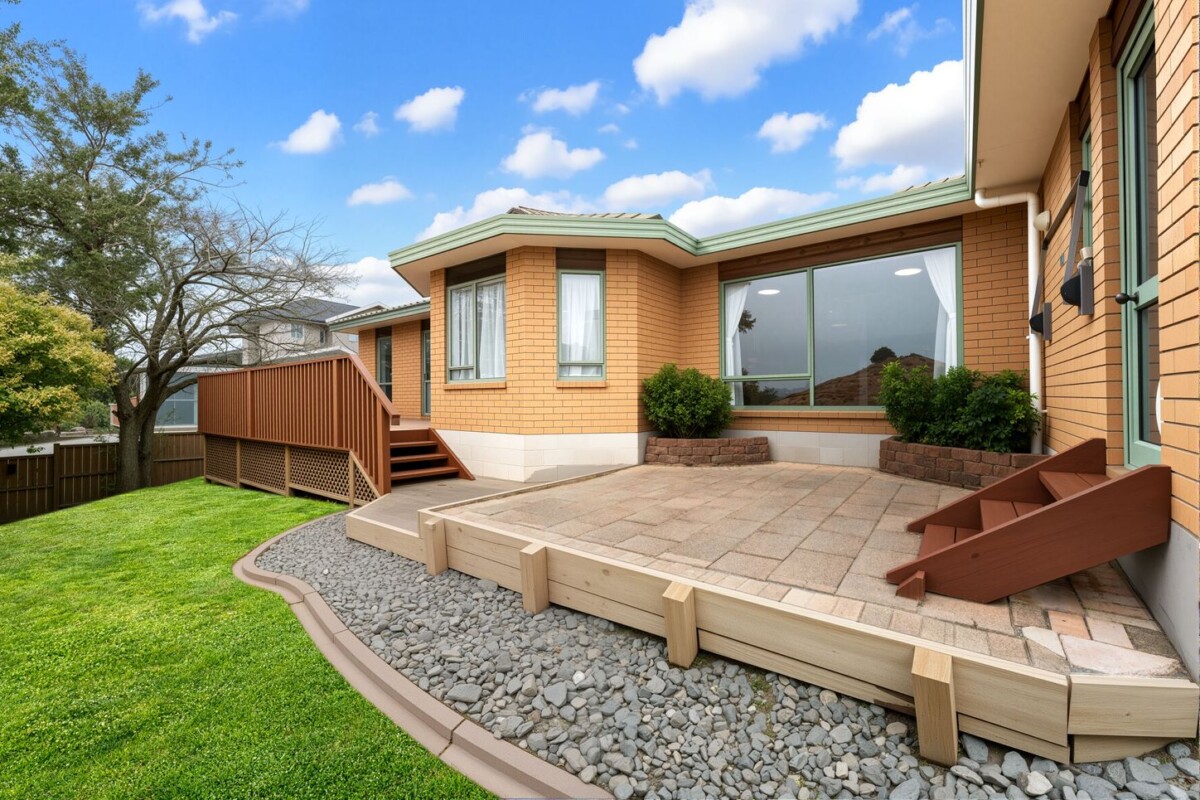 First time on the market in 26 years, 167m2 brick and tile 4 beds + study room 2 baths house on 561m2 section, West Heights School zone, 4 San Pablo Way, Henderson, Auckland