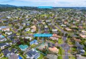 First time on the market in 26 years, 167m2 brick and tile 4 beds + study room 2 baths house on 561m2 section, West Heights School zone, 4 San Pablo Way, Henderson, Auckland