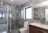 For rent, 4 beds 3 baths house, 25B Lynbrooke Avenue, Blockhouse Bay, Auckland, Available now