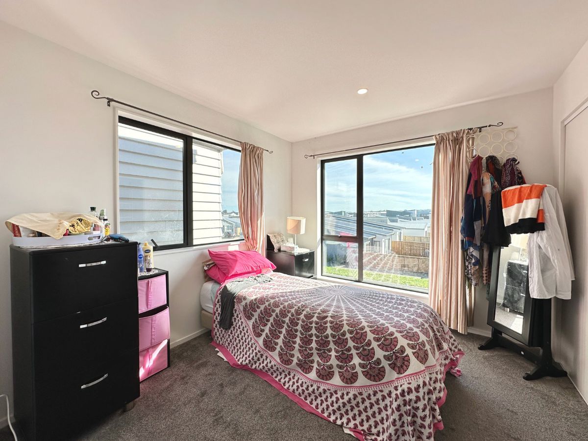 For rent, 2 beds 1 bath house, Available from 1st Feb, Takanini, Auckland