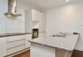 For rent, 3 beds 2 baths apartment, Available From 13th Feb, 132 Stancombe Road, Flat Bush, Auckland