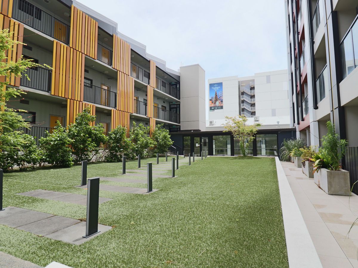For rent, Fully Furnished 2-beds, 1-bathApartment in City Centre with 1 car park, Available From the 3rd Feb 2026, 1301 / 15 Union st, City Centre, Auckland