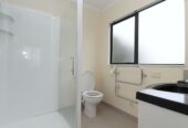For rent, Botany College School zone, 5 beds 2 baths house, Available Now, 15 Erne Crescent, East Tamaki, Auckland