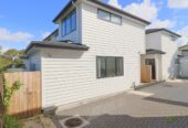 For rent, 4 beds 3 baths townhouse, West Harbour, Auckland, Available from 28th Jan 2026