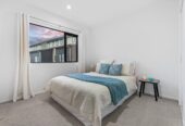 3 beds 2.5 baths home with car park, Approximately 8-minute walk to Henderson Train Station, minutes to schools, shops, 37 Eileen Newey Place, Henderson, Auckland