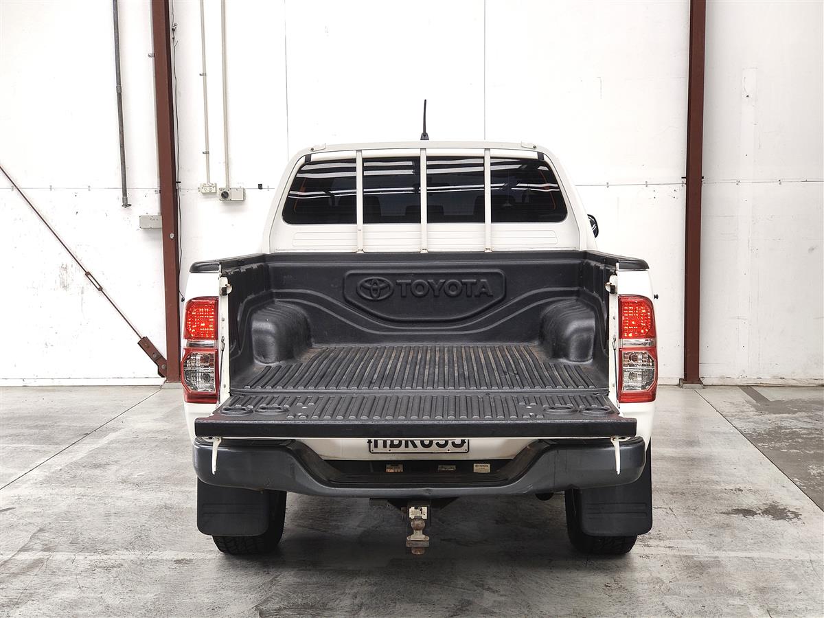 2013 Toyota Hilux 4WD 3.0TD/5 SPEED MANUAL/CAMBELT DONE/TOW BAR/ Ute, Diesel, 2,982 cc, 5 seats, 175,473 km