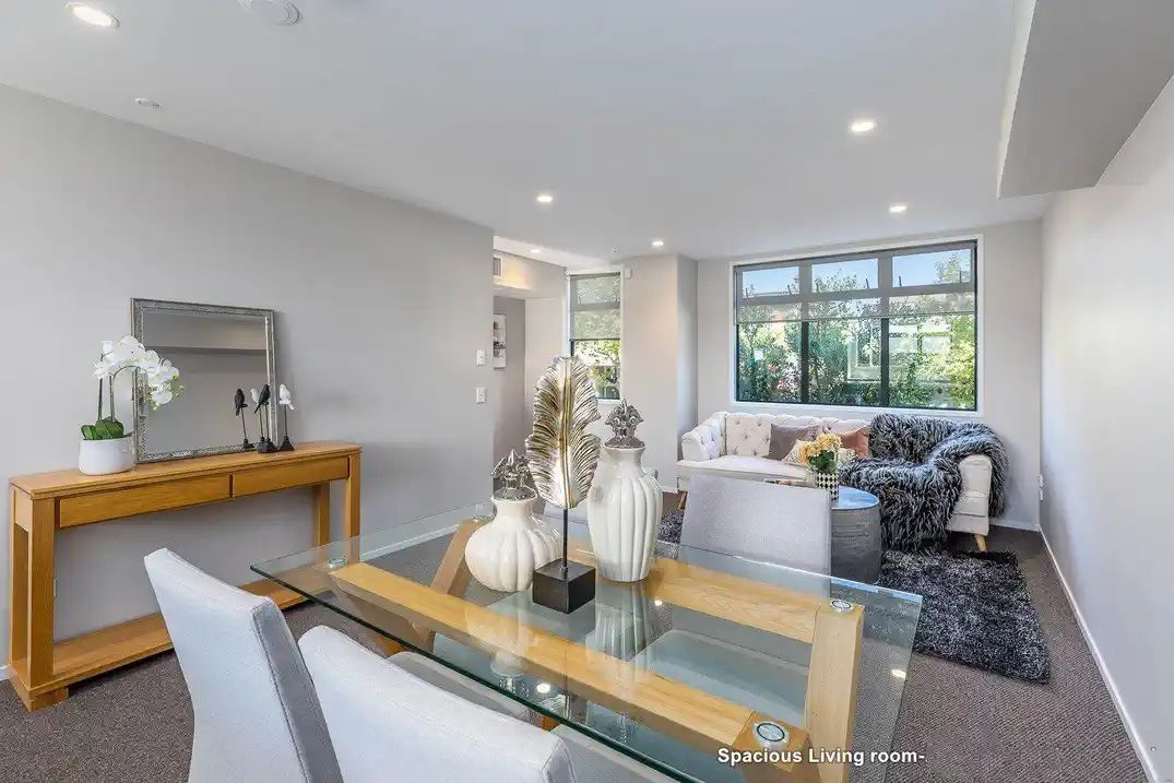 Double Grammar school zone, 2 beds + big office 2.5 baths 2 car parks mixed-use townhouse, 1 Title, 2 Addresses, Separate-Access 40m2 office with toilet downstairs, Vendors have purchased elsewhere, 0.9km to Auckland Girls’ Grammar School, 1km to Auckland Grammar,  5/1 Glenside Crescent, Grafton, Auckland