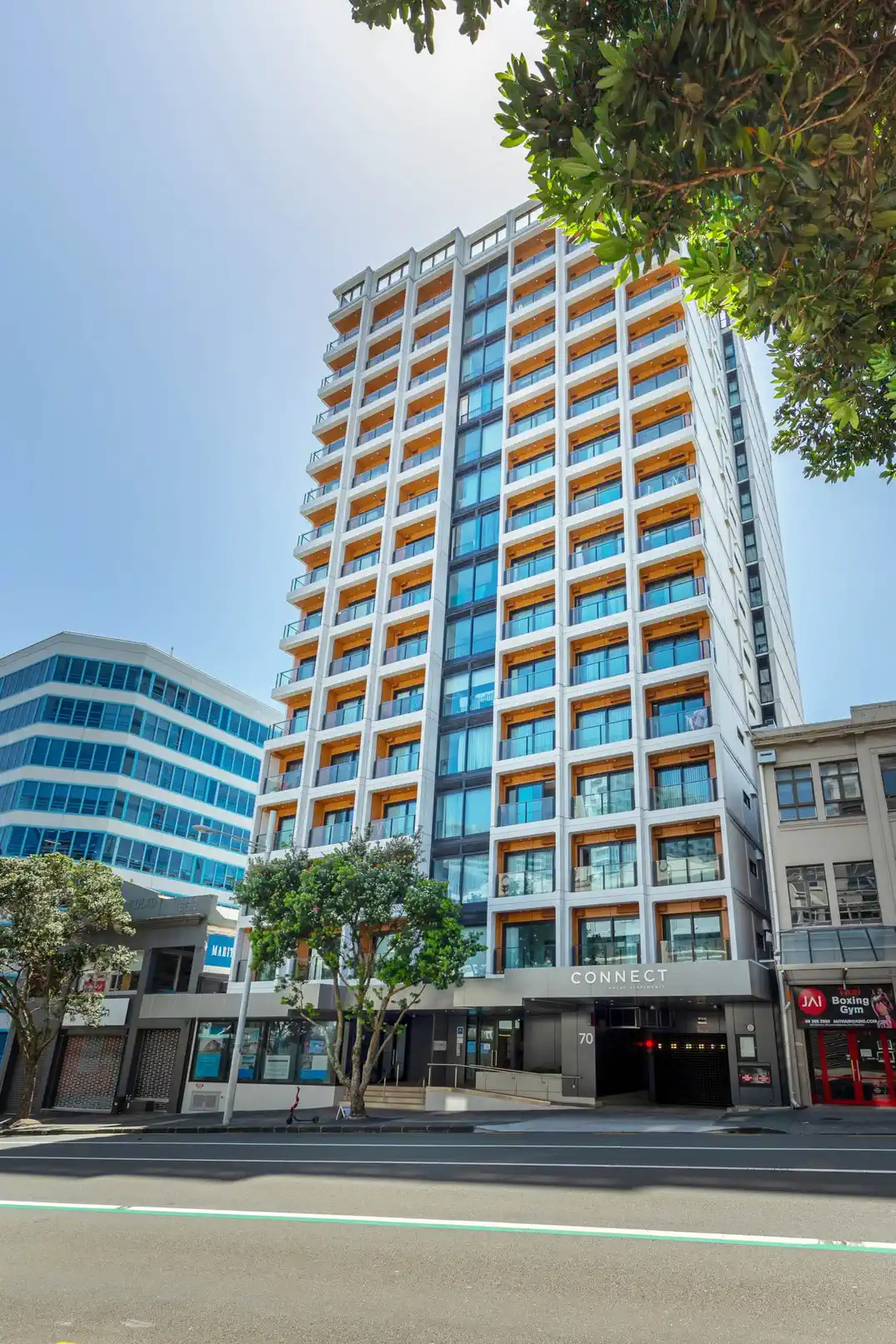 Zoned for and 2 km to Auckland Girls’ Grammar School, move-in ready, 51m2 freehold 1 bed + 1 flexi room 1 bath apartment, Full furniture package included, 1506/70 Anzac Avenue, City Centre, Auckland