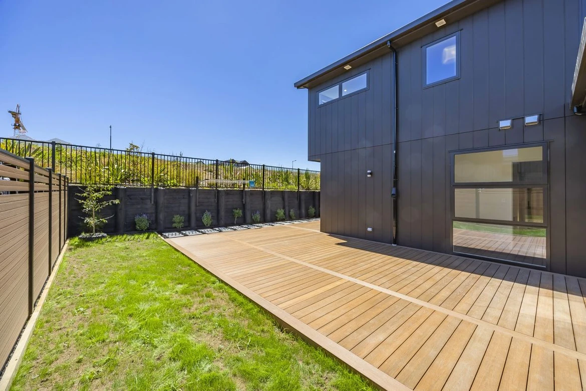 Completion Expected June, 10-Year Master Build Guarantee, Brand 3 beds 3 baths home with garage, central air conditioning, 84 & 86 Podgora Avenue, Huapai, Auckland