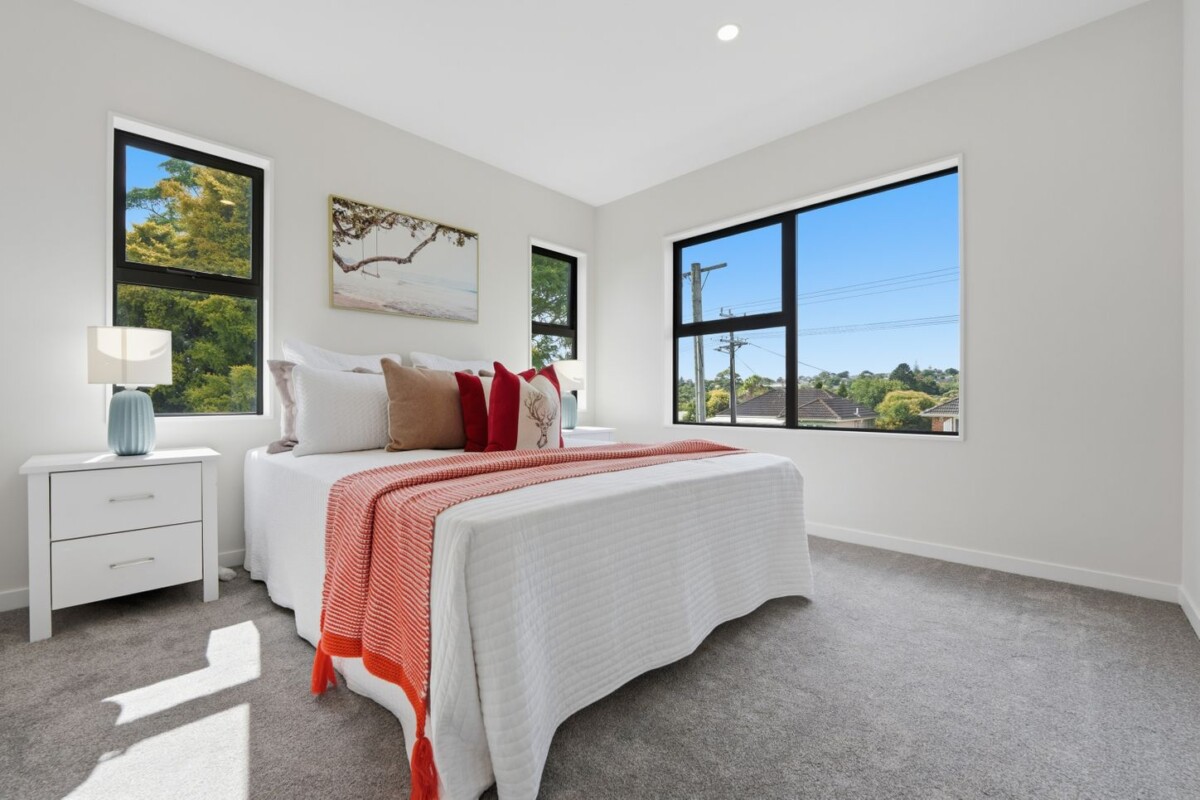 152m2 brandnew standalone 4 beds 2.5 baths home on 225m2 section, just moments from Lynn Mall, train links, parks, and local schools, 141A Seabrook Avenue, New Lynn, Auckland