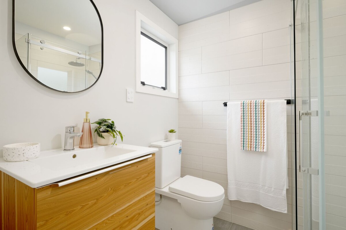 Renovated 1 bed 1 bath 1 carport home with a separate workshop, thw workshop is potential to convert into a sleepout, close to schools, WestCity shopping centre, 3/176 Henderson Valley Road, Henderson, Auckland